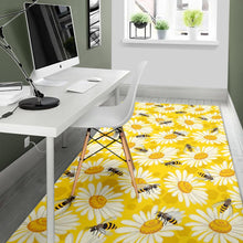 Load image into Gallery viewer, Bee Daisy Pattern Area Rug
